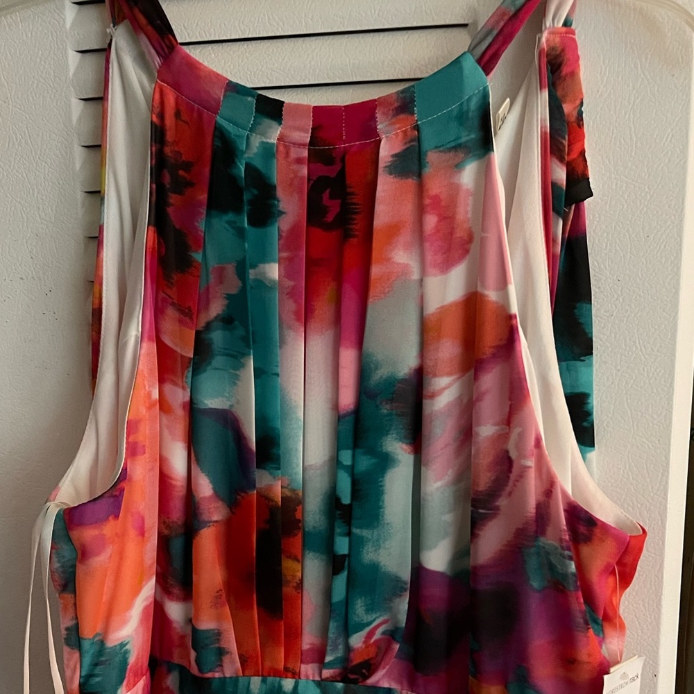 Eliza Jay floral maxi dress. Size 14. Never worn. Couldn’t return.